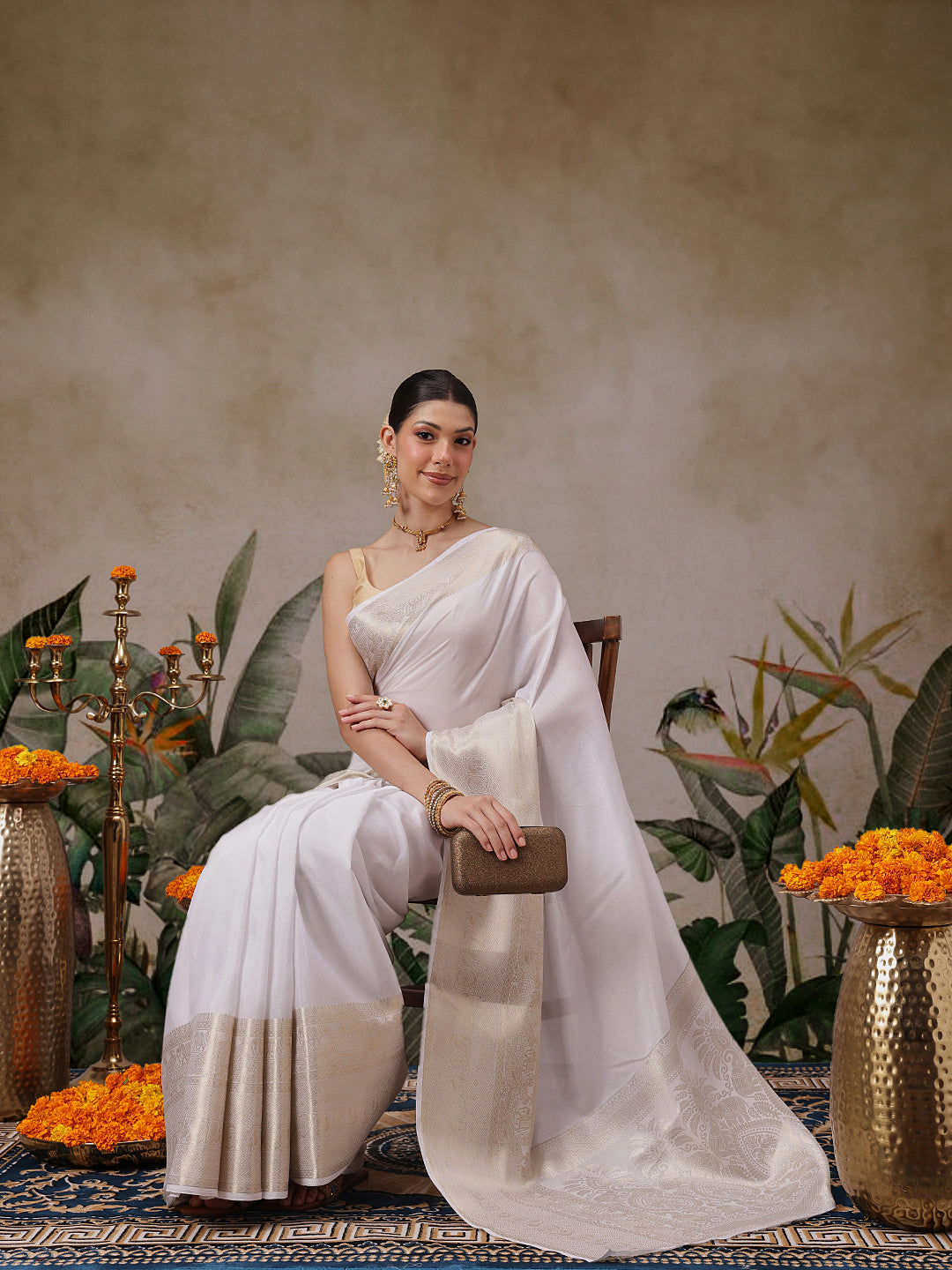 Traditional Ethnic Woven Saree for Onam & Special Occasions with Running Blouse