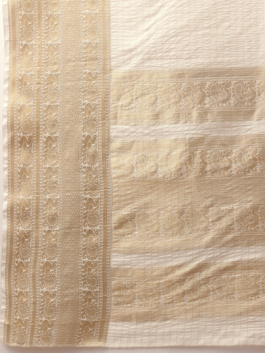 Traditional Ethnic Woven Saree for Onam & Special Occasions with Running Blouse