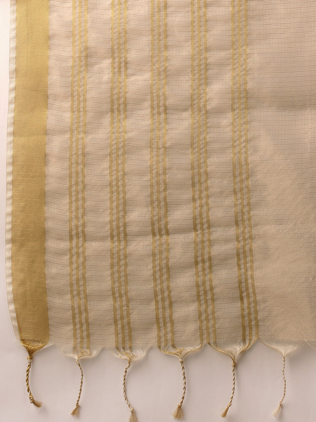Traditional Ethnic Woven Saree for Onam & Special Occasions with Running Blouse