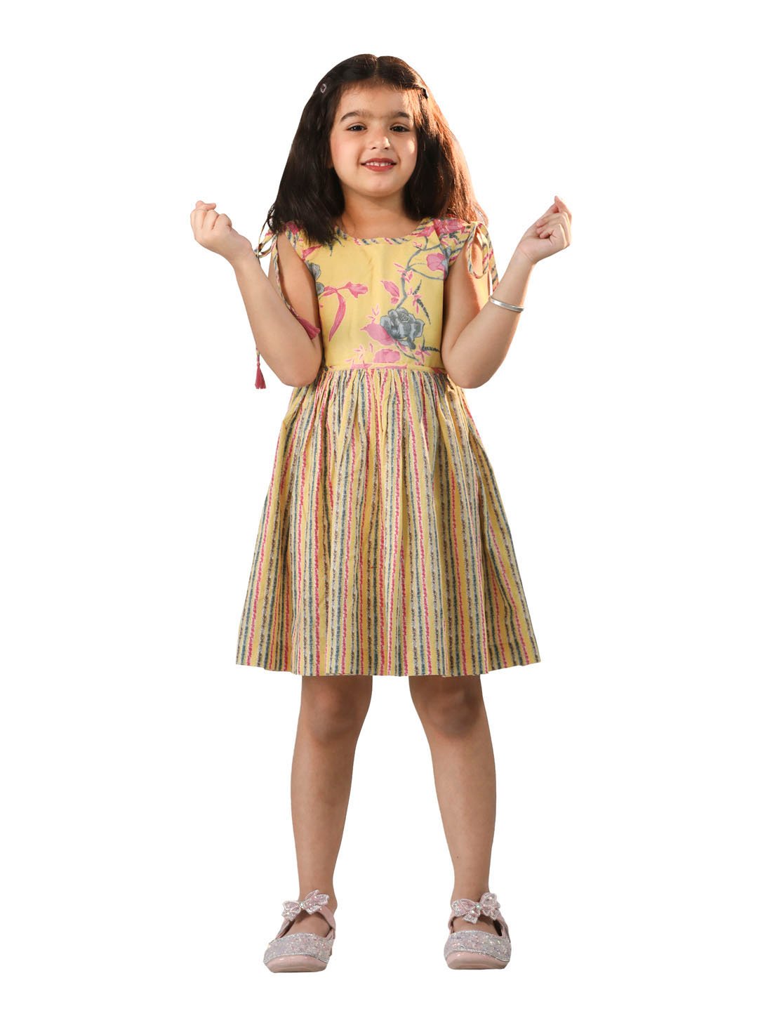 Vastramay - Girls' Yellow Dress