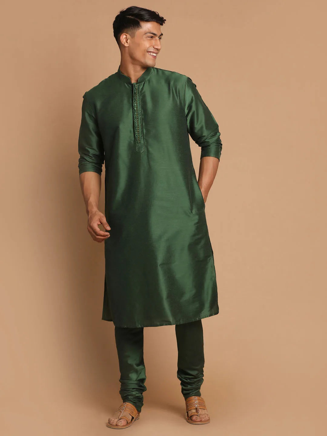Vastramay - Men's Green Cotton Blend Kurta Only