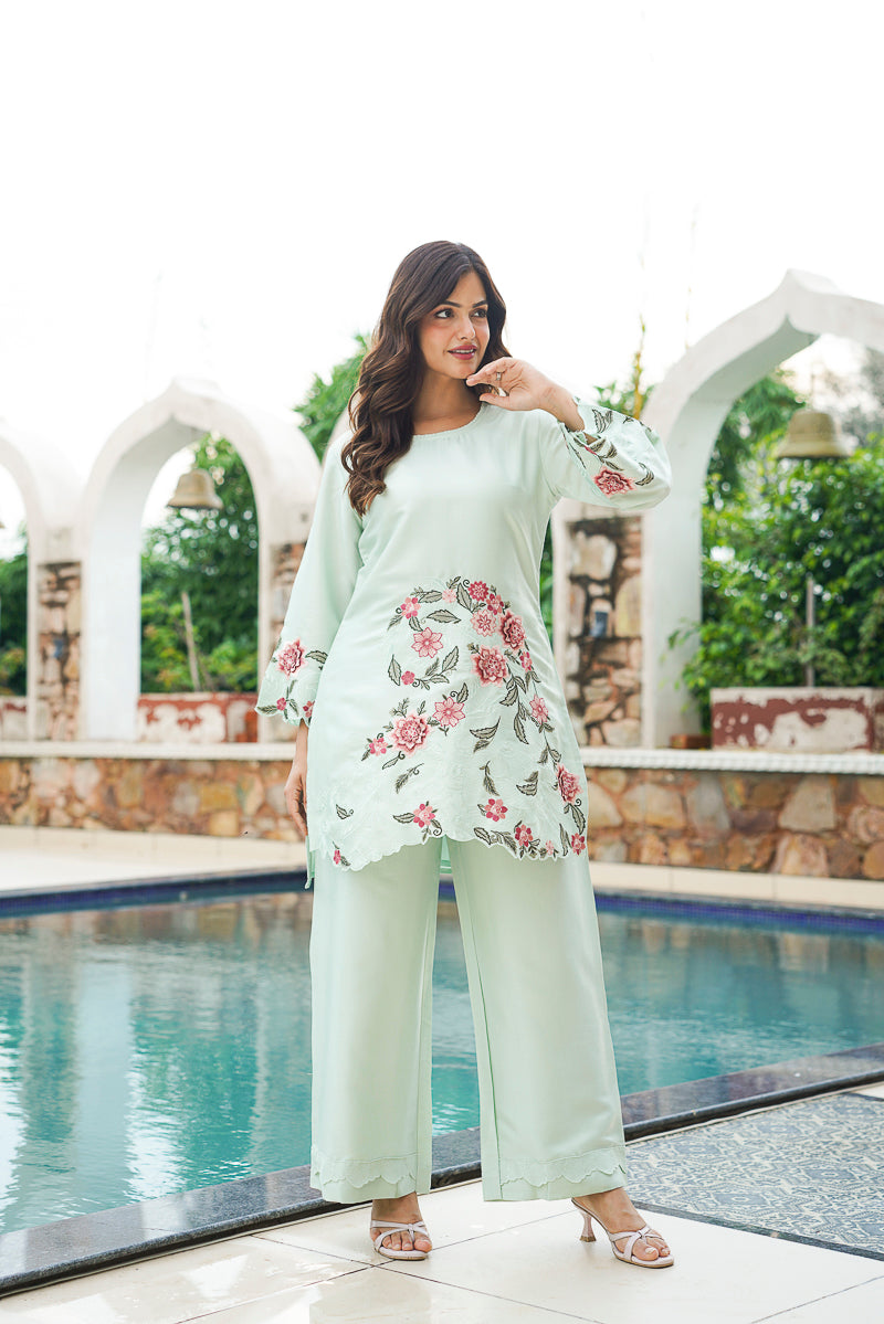 Green Silk Blend Solid Embroidered Coord Sets
