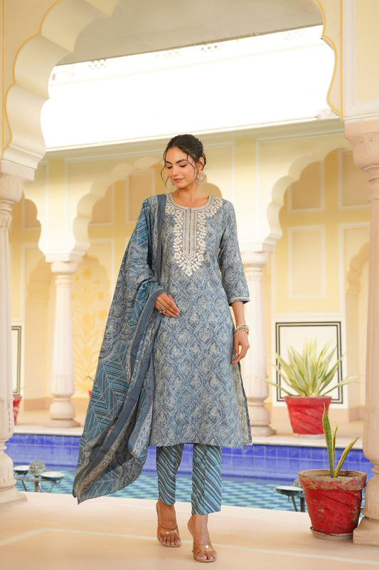 Grey Silk Blend Straight Kurta Pant With Dupatta