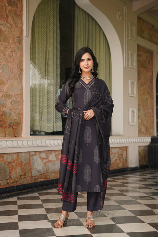 black rayon blend floral printed straight kurta trousers with dupatta 