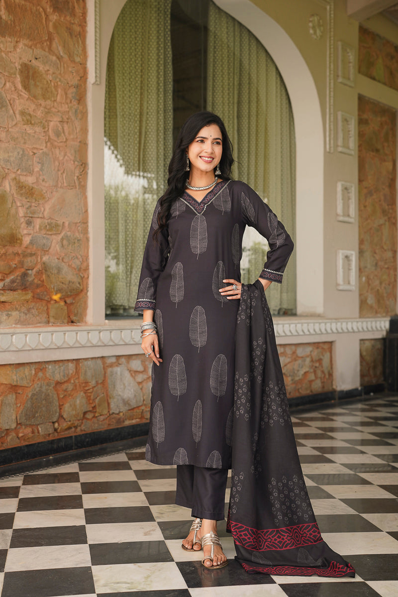 black rayon blend floral printed straight kurta trousers with dupatta 