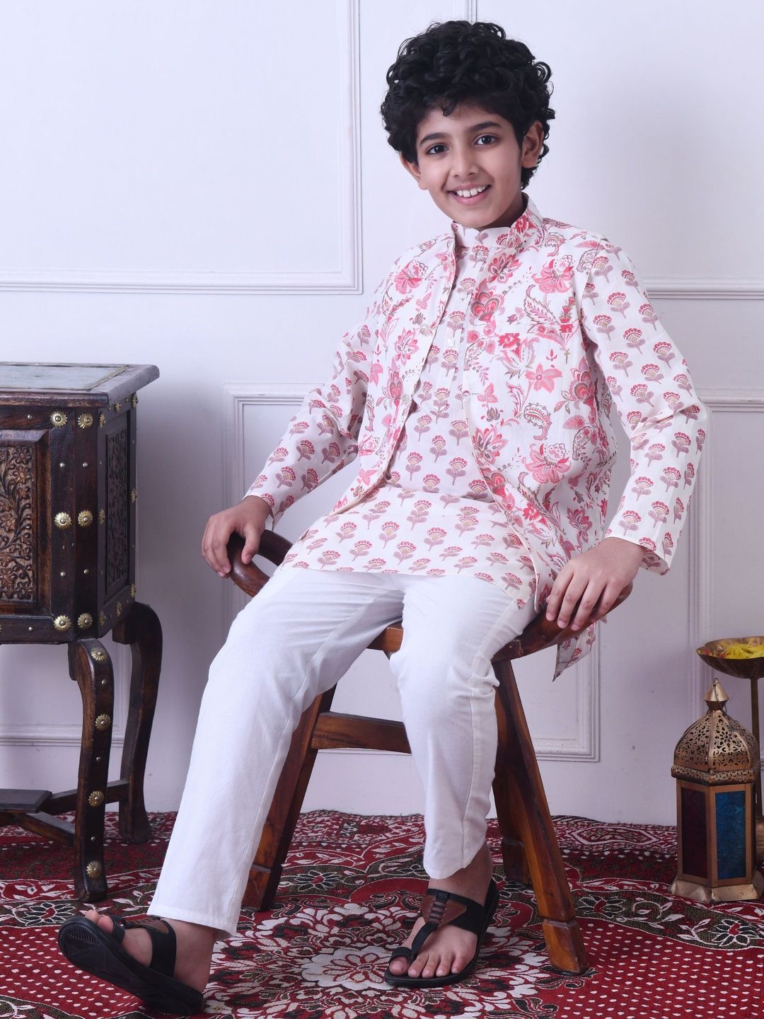 Indi Loom Couture Boys Off White Printed Kurta with Floral Jacket & Pyjama Set ILBKSJ23