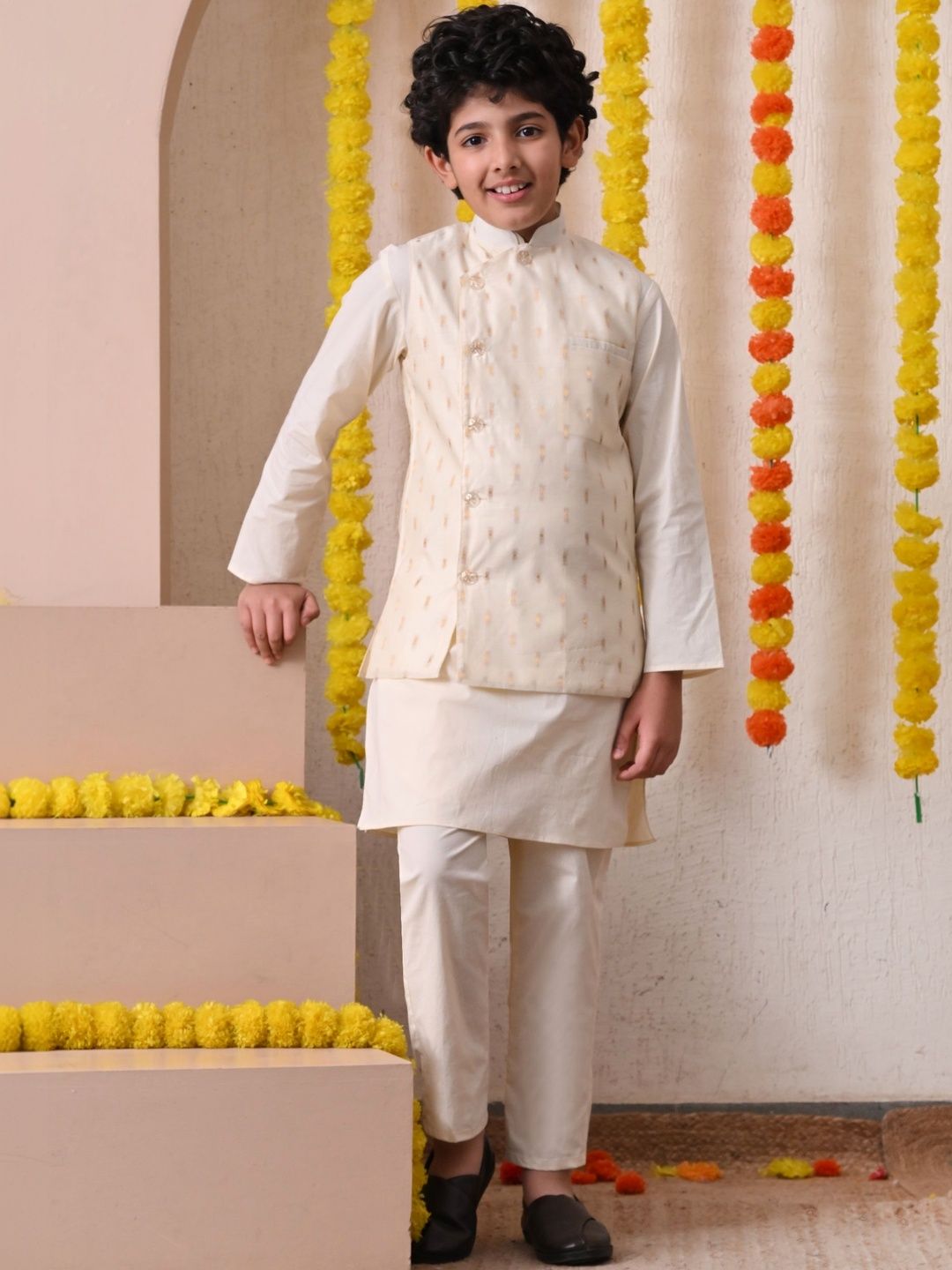 Indi Loom Couture Boys Off White Kurta with Stylish Jacket & Pyjama Set ILBKSJ18