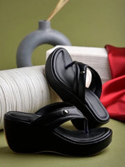حذاء Shoetopia ذو كعب إسفيني أسود للنساء والفتيات