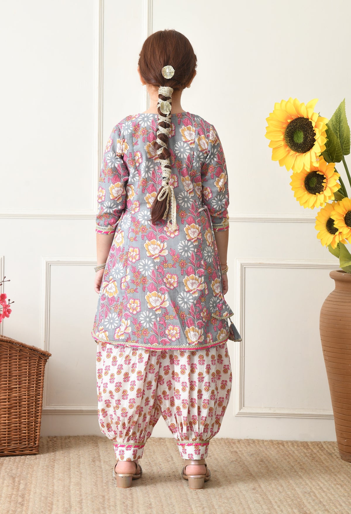 Girls' Grey Floral Printed Kurti with Patiala Set 2 Piece Traditional Outfit
