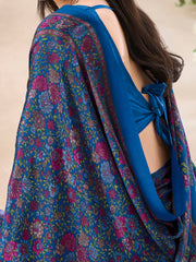 ساري نسائي أزرق مطبوع من الكريب مع قطعة بلوزة