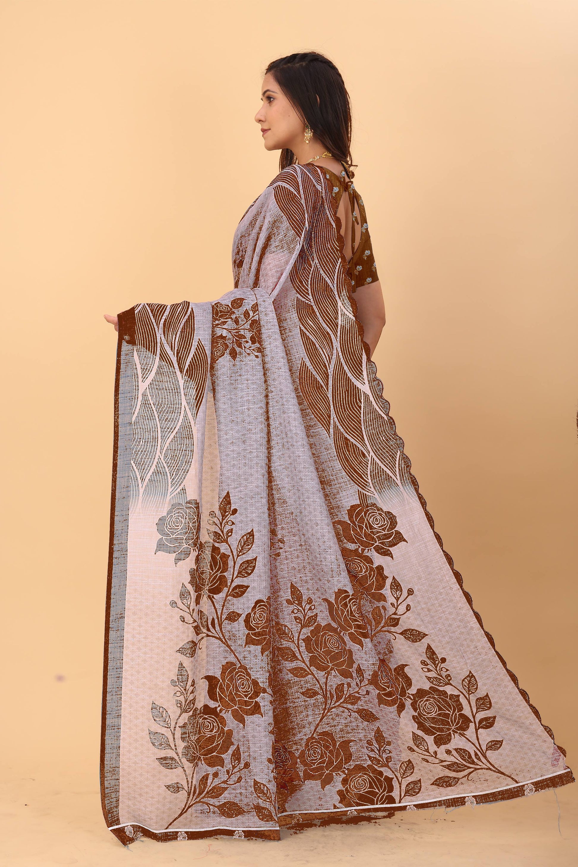 Soft linen saree with shaded style prints and cutwork