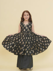 Placement Print Sleeveless Above Knee Length Cotton Kurta With Sharara - Black
