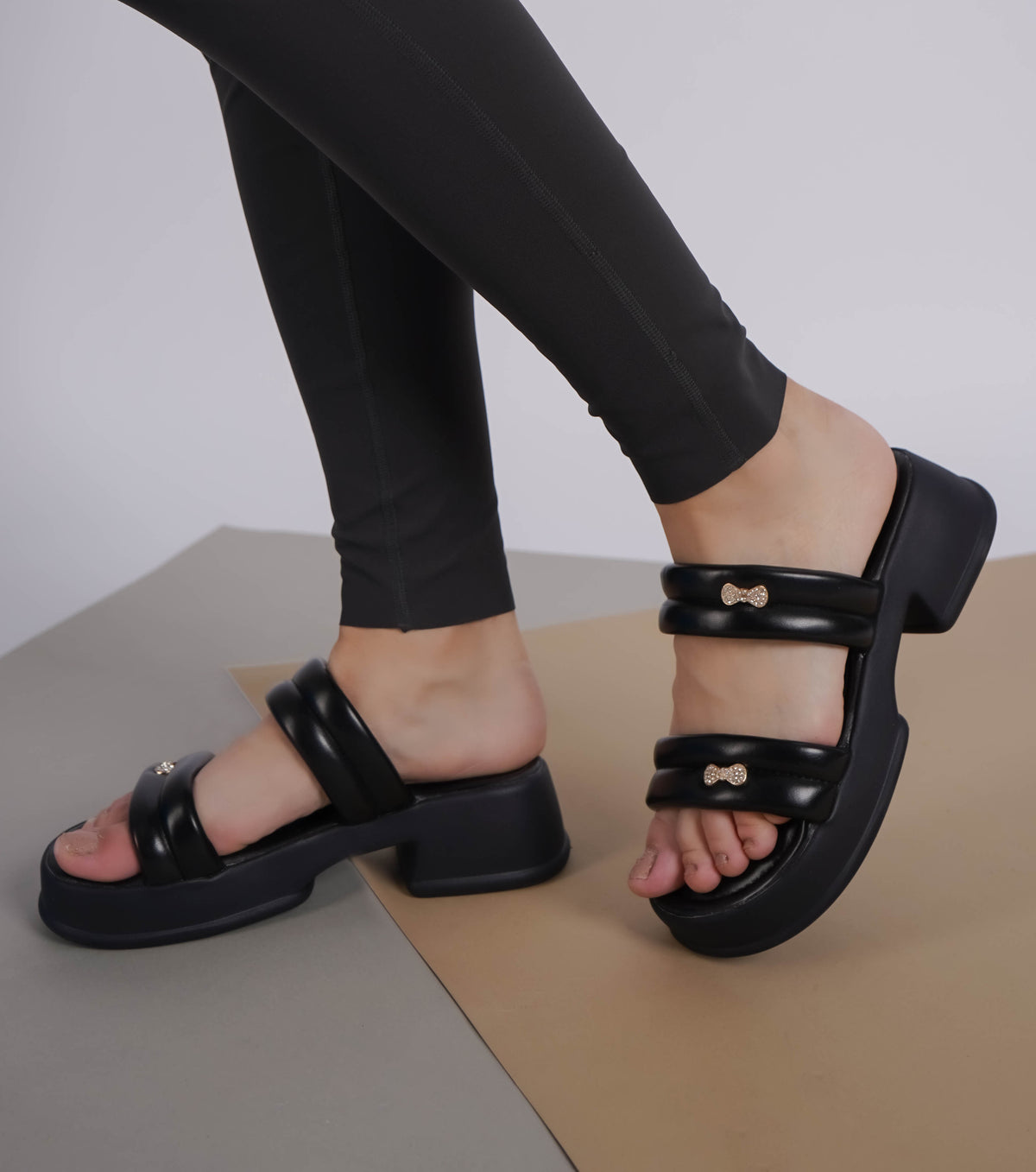 Casual Fashion Open Back Mules 1.5 inches Block Heels