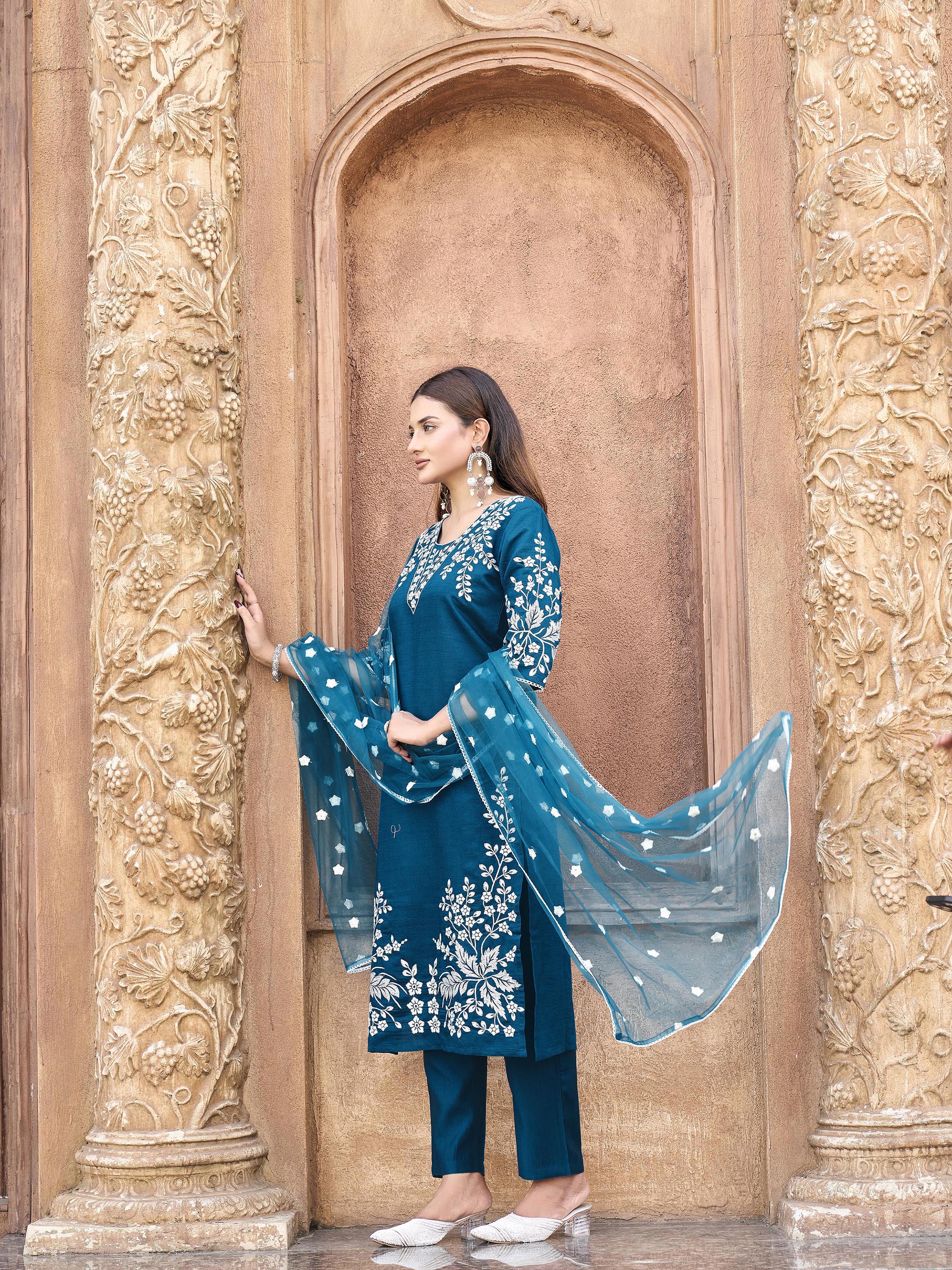 Teal color silk blend with off white thread embroidered kurta & trouser with dupatta set 