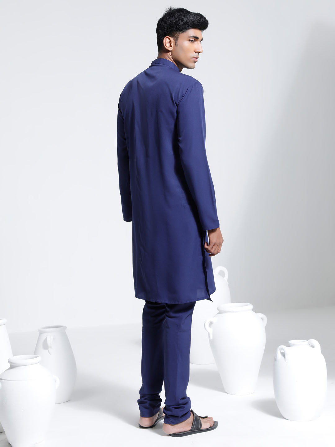 Vastramay - Men's Navy Blue Crepe Kurta And Pyjama