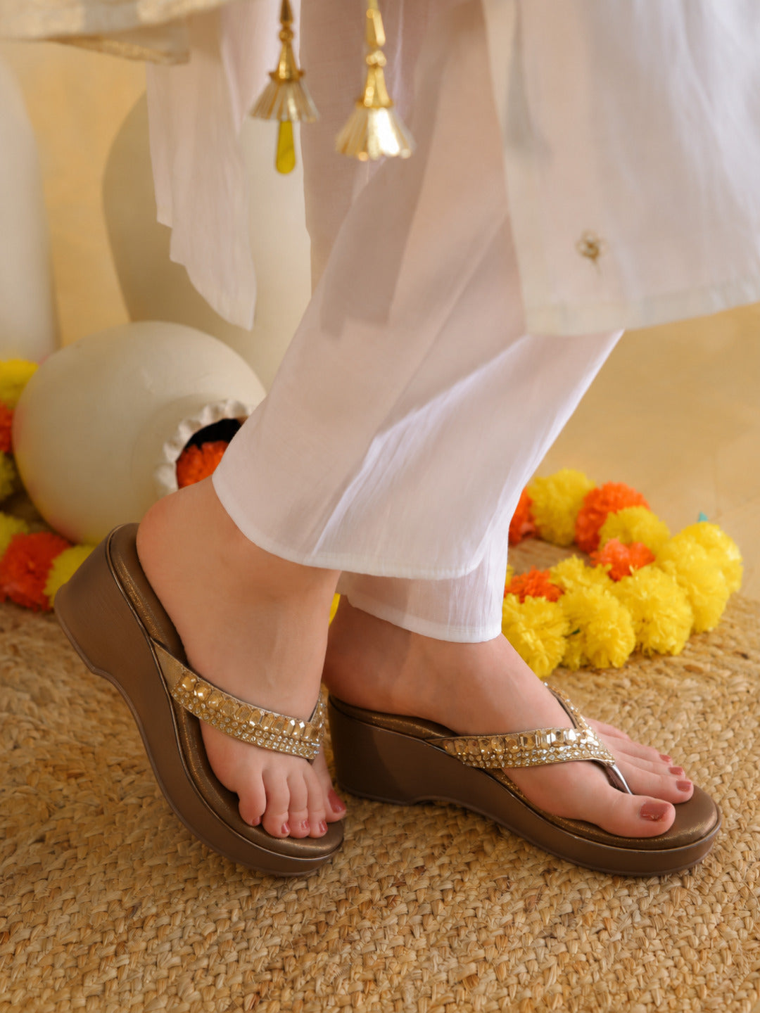 Casual Fashion Open Back Wedge Sandals 2.5 inches Heels