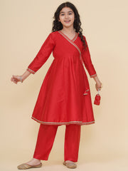 Solid Three-Fourth Sleeves Above Knee Length Silk Kurta With Trousers - Red