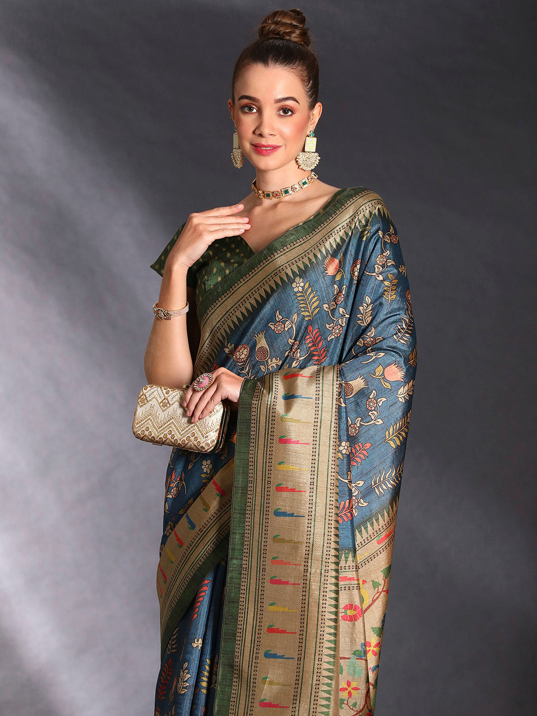 Women's Cotton Blend Teal blue Printed Designer Saree With Blouse Piece