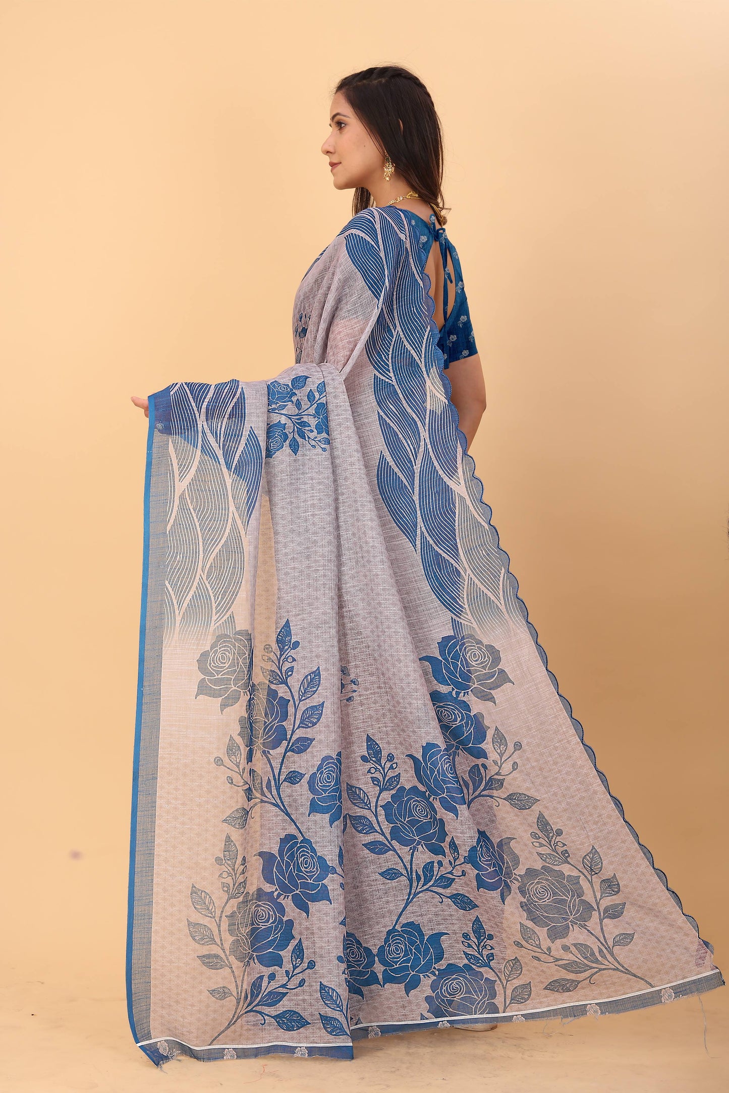 Soft linen saree with shaded style prints and cutwork