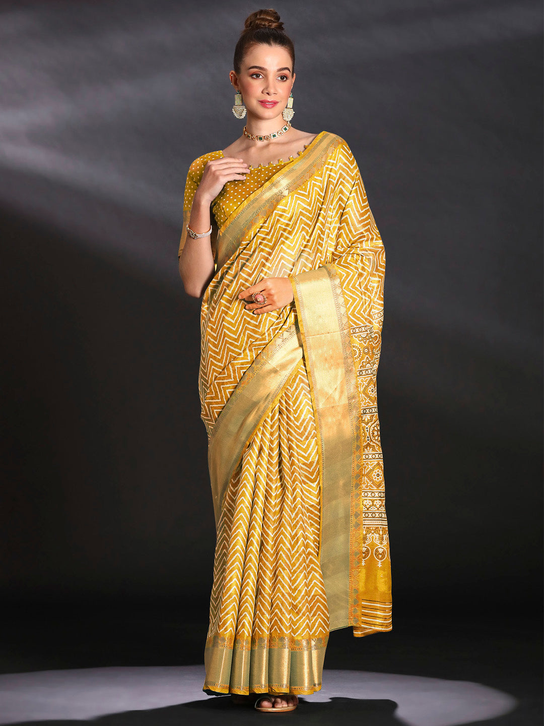 Women's Art Silk Mustard Printed Designer Saree With Blouse Piece