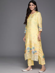 Women Yellow Abstract Printed Round Neck Straight Pure Muslin Kurta Paired With Tonal Bottom And   Organza Embroiderd Dupatta
