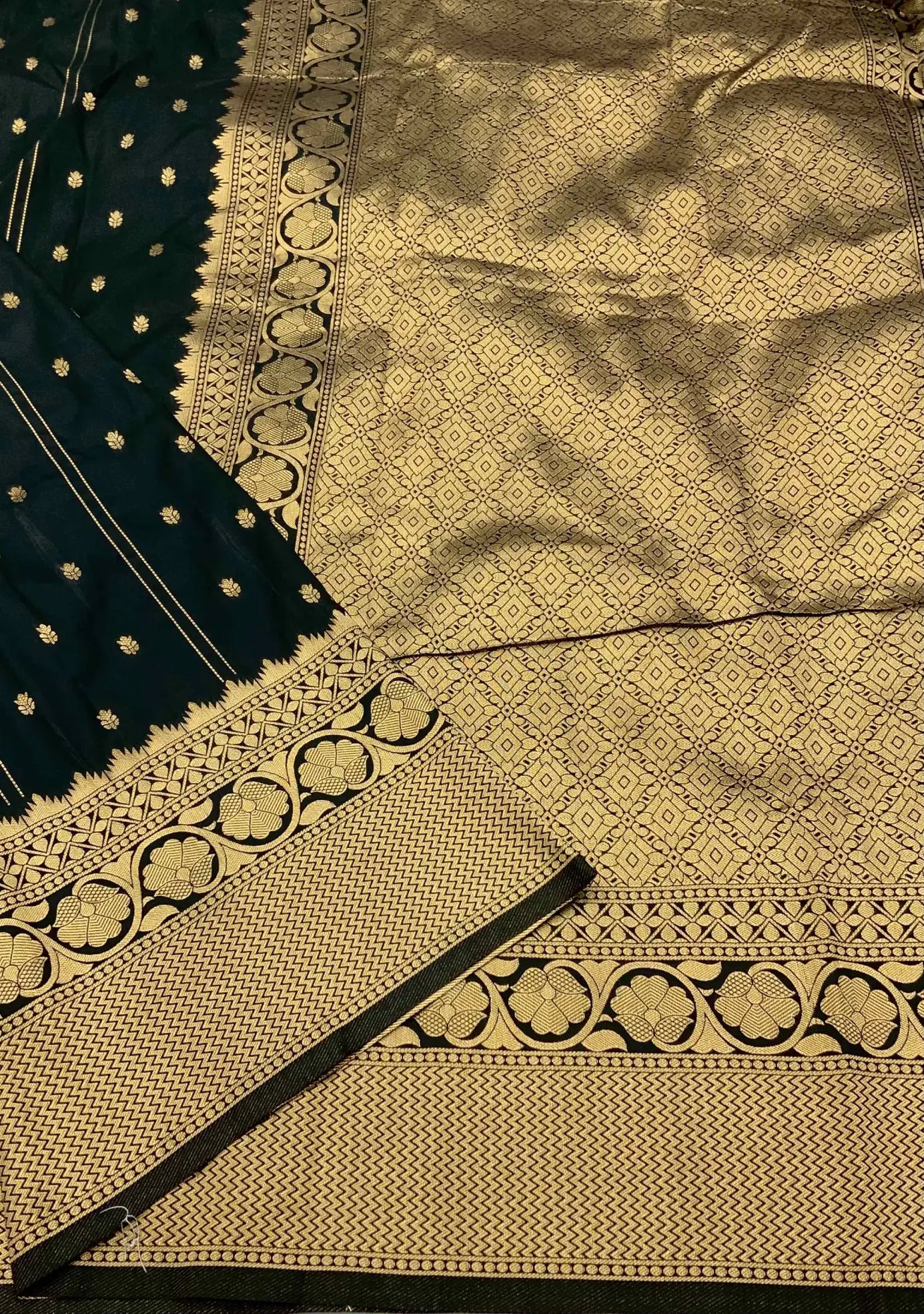 Soft-Poly-Silk-saree-with-stylish-prints-niyati