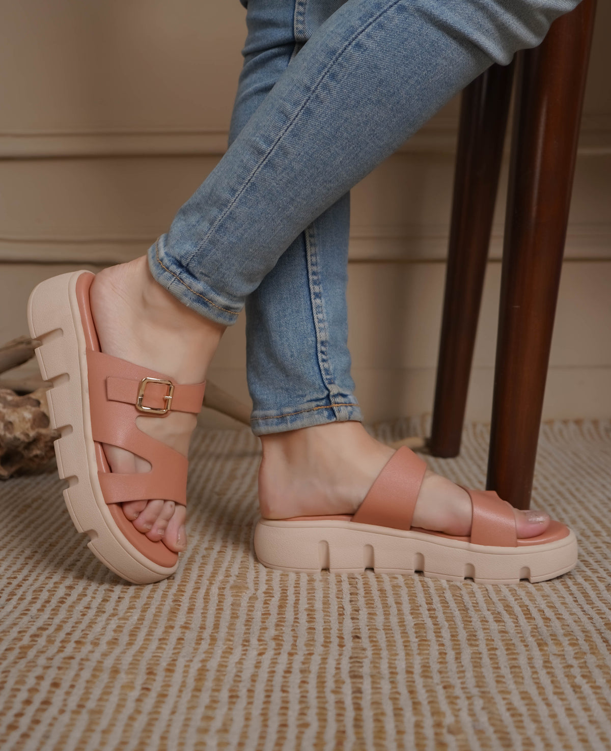 Casual Fashion Open Back Sandal 1 inch Platform Heels