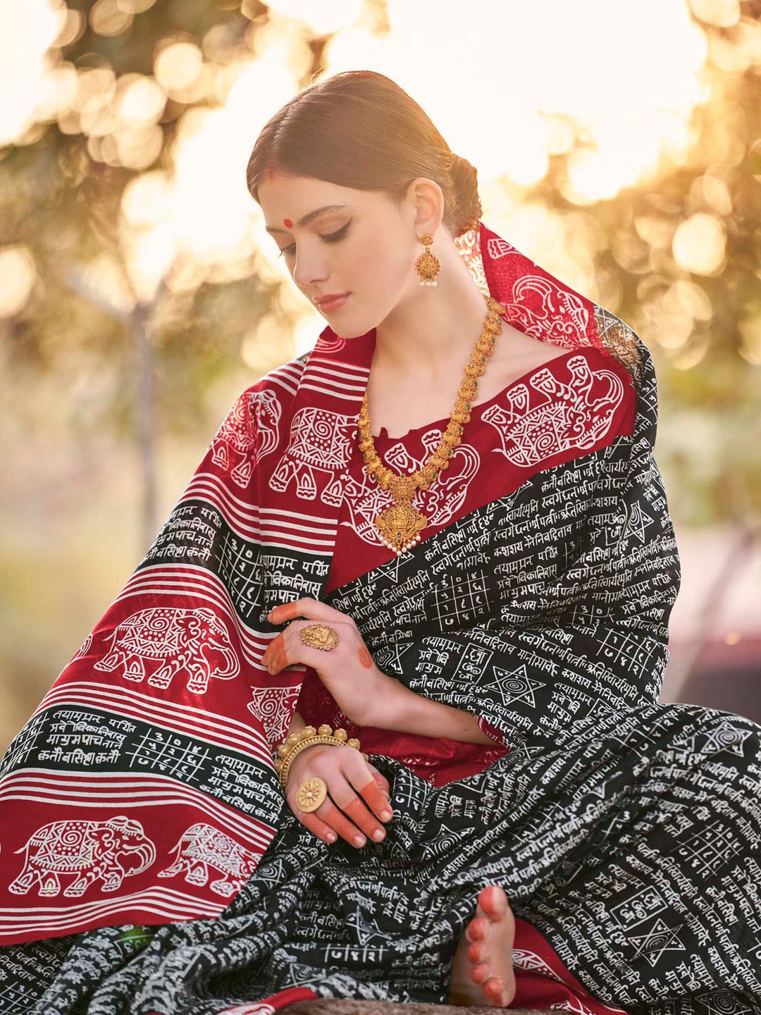 Women's Bhagalpuri Silk Black Printed Designer Saree With Blouse Piece