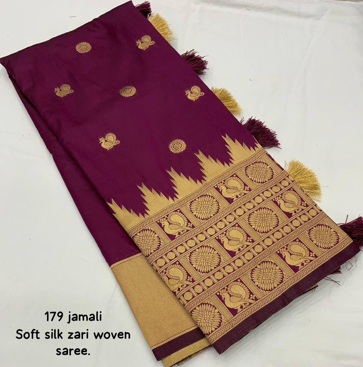 Soft-Poly-Silk-saree-with-stylish-prints-peazari