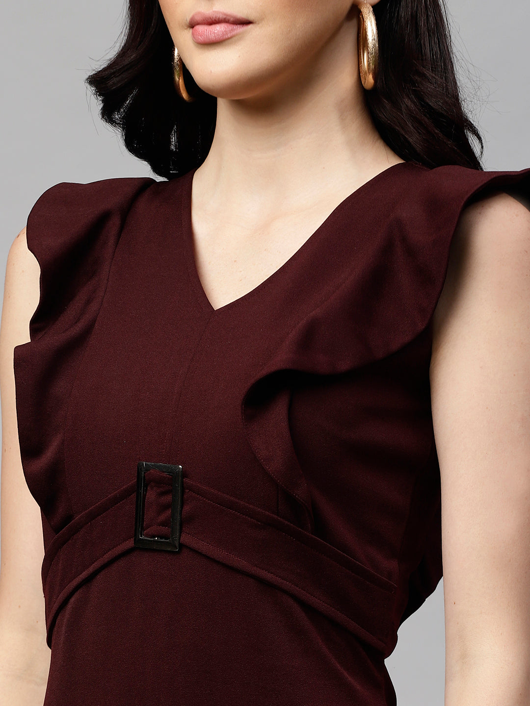 Women Burgundy Solid Sheath Dress
