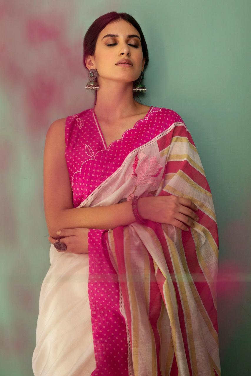 Soft linen saree with shaded style prints and cutwork