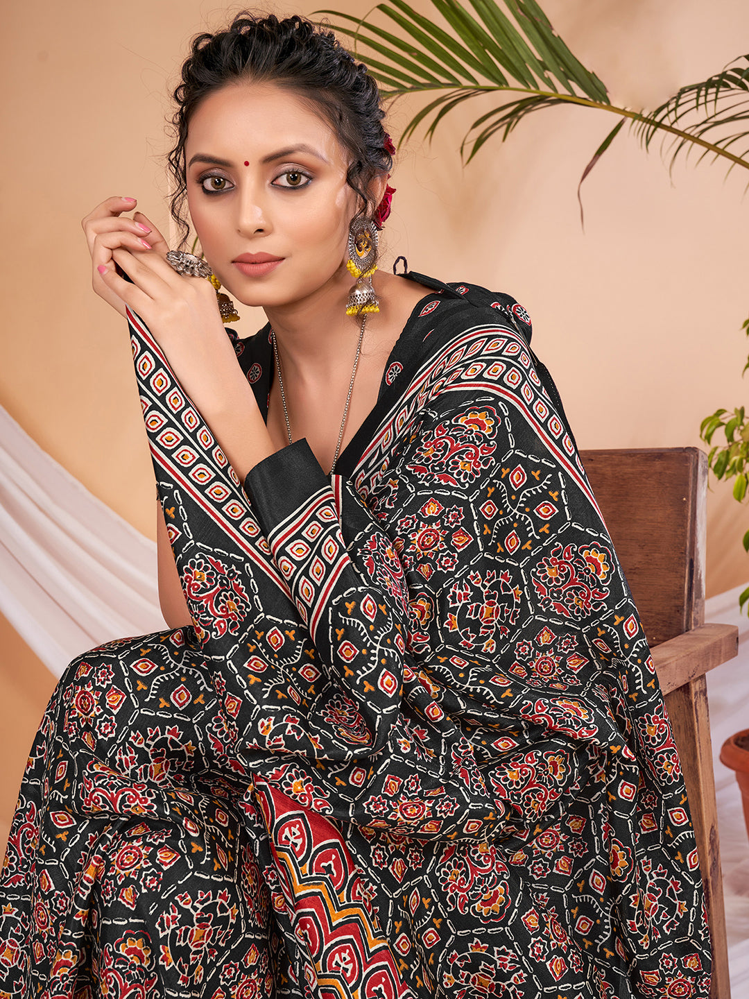 Women's Dola Silk DigitalPrint DesignerSaree With Blouse Piece