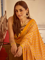 Women's Crepe Printed Designer Saree With Blouse Piece