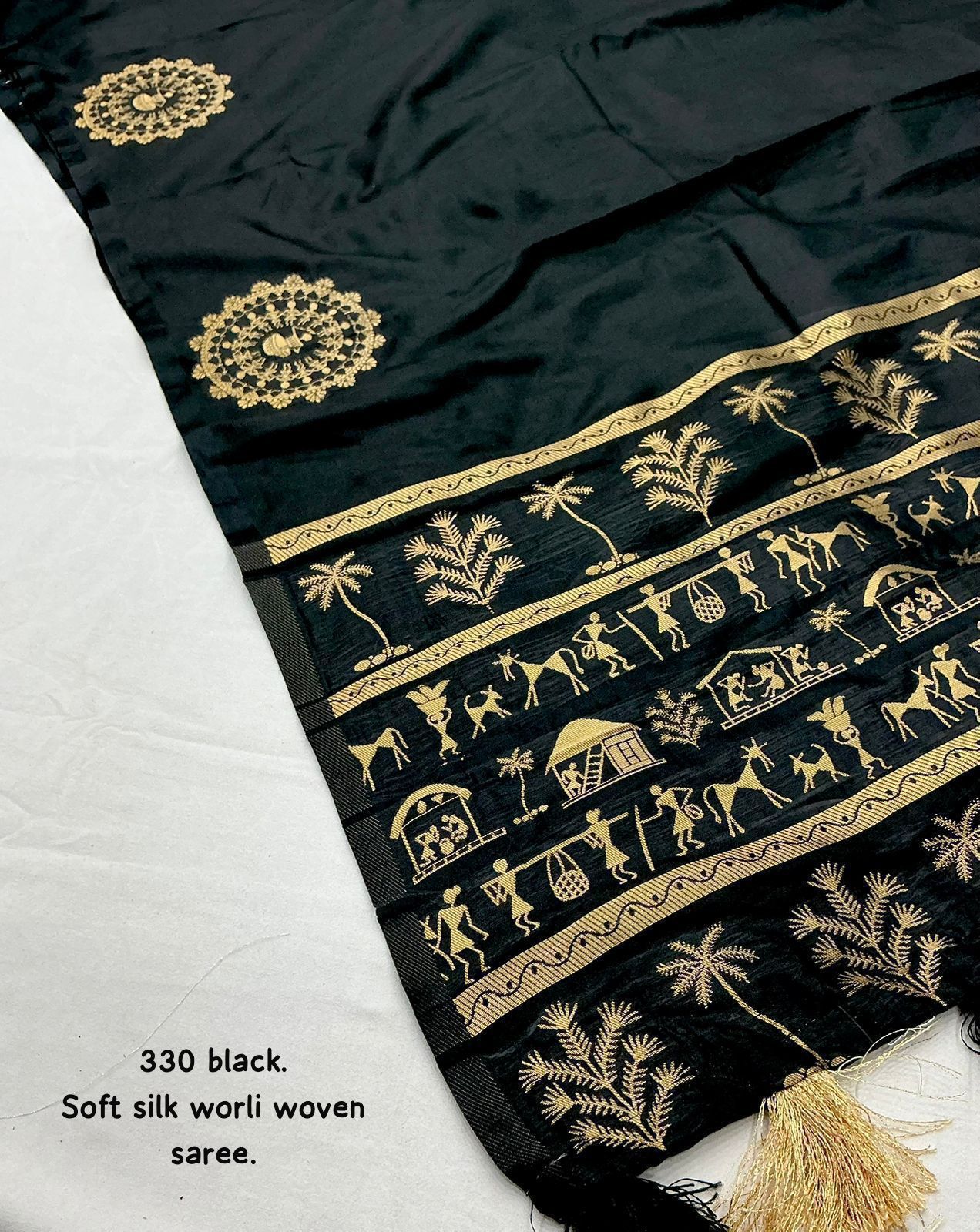Soft-Poly-Silk-saree-with-stylish-prints-banarasiworli