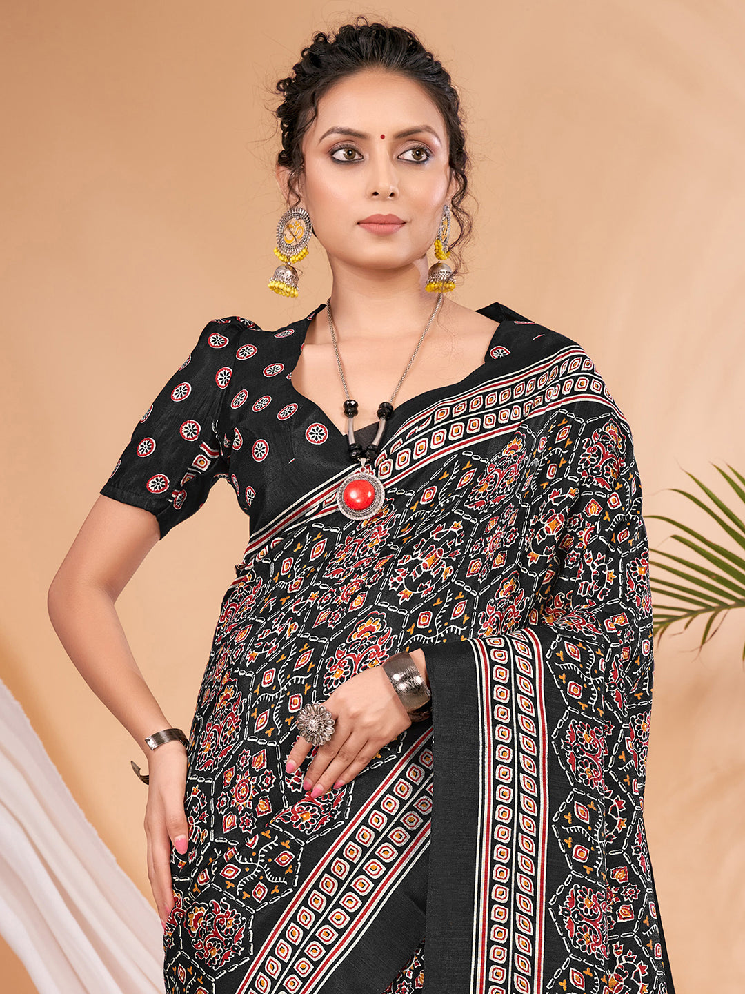 Women's Dola Silk DigitalPrint DesignerSaree With Blouse Piece