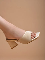حذاء Shoetopia الأنيق ذو الكعب العالي المثلث الذهبي للنساء والفتيات