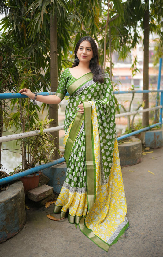 Soft Dola Silk saree with shaded style prints.