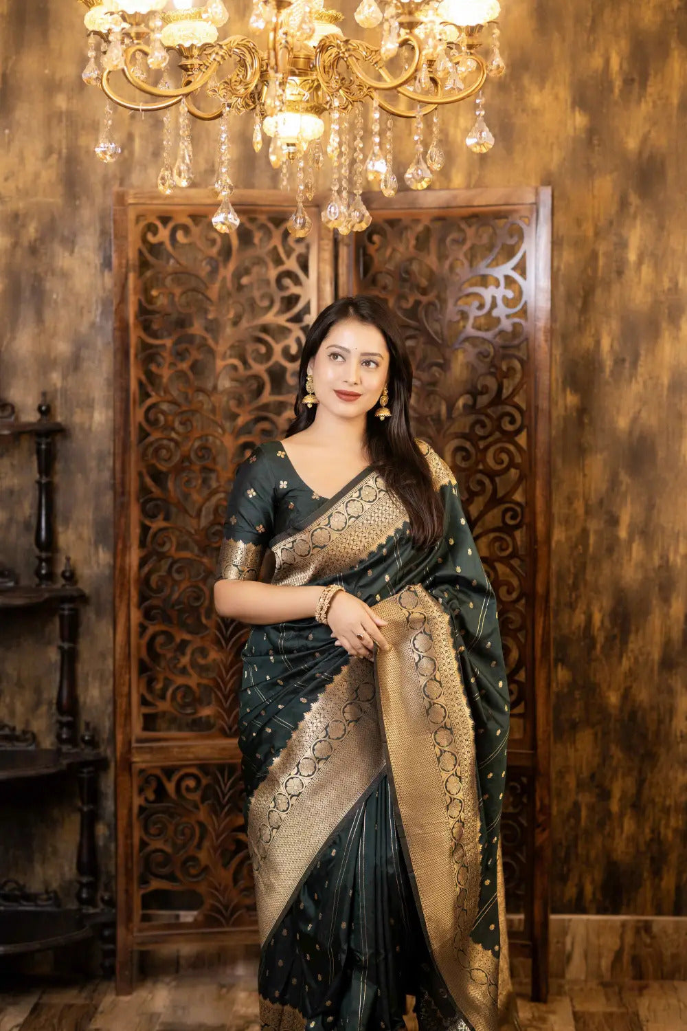 Soft-Poly-Silk-saree-with-stylish-prints-niyati