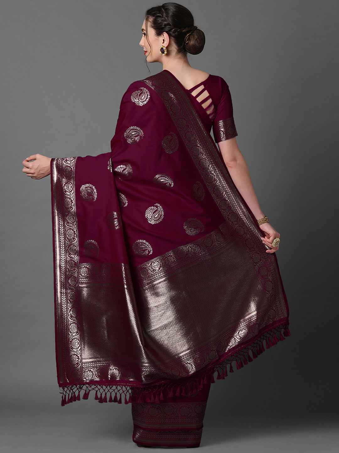 Women's Silk Blend Magenta WovenDesign CelebritySaree With Blouse Piece