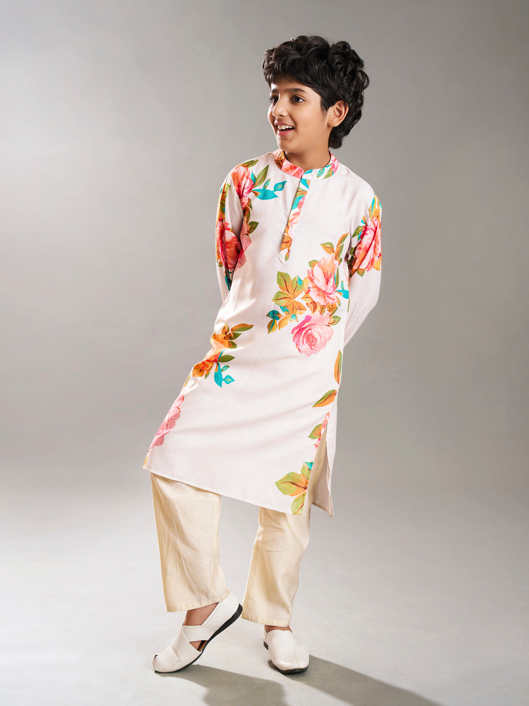 Boys off white floral printed kurta with a off white pajama