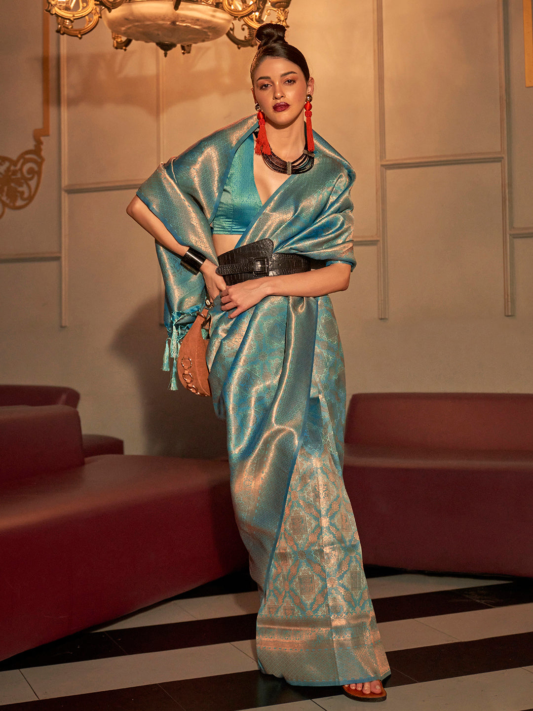 Women's Silk Blend Tealblue WovenDesign HandloomSaree With Blouse Piece