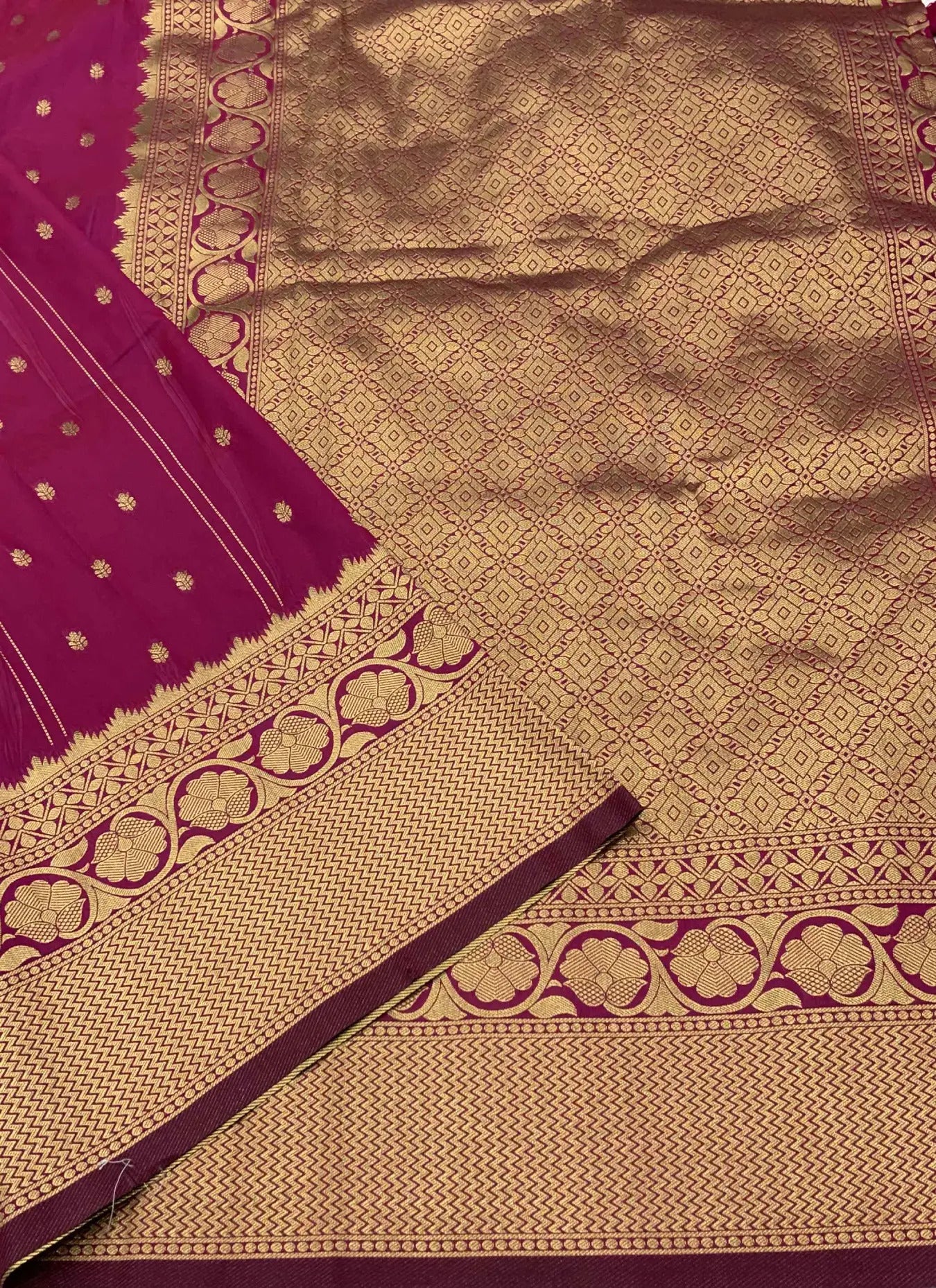 Soft-Poly-Silk-saree-with-stylish-prints-niyati