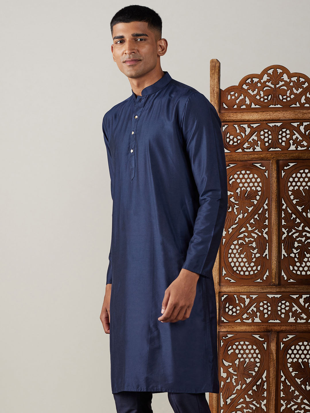 Vastramay - Men's Navy Blue Viscose Kurta Only