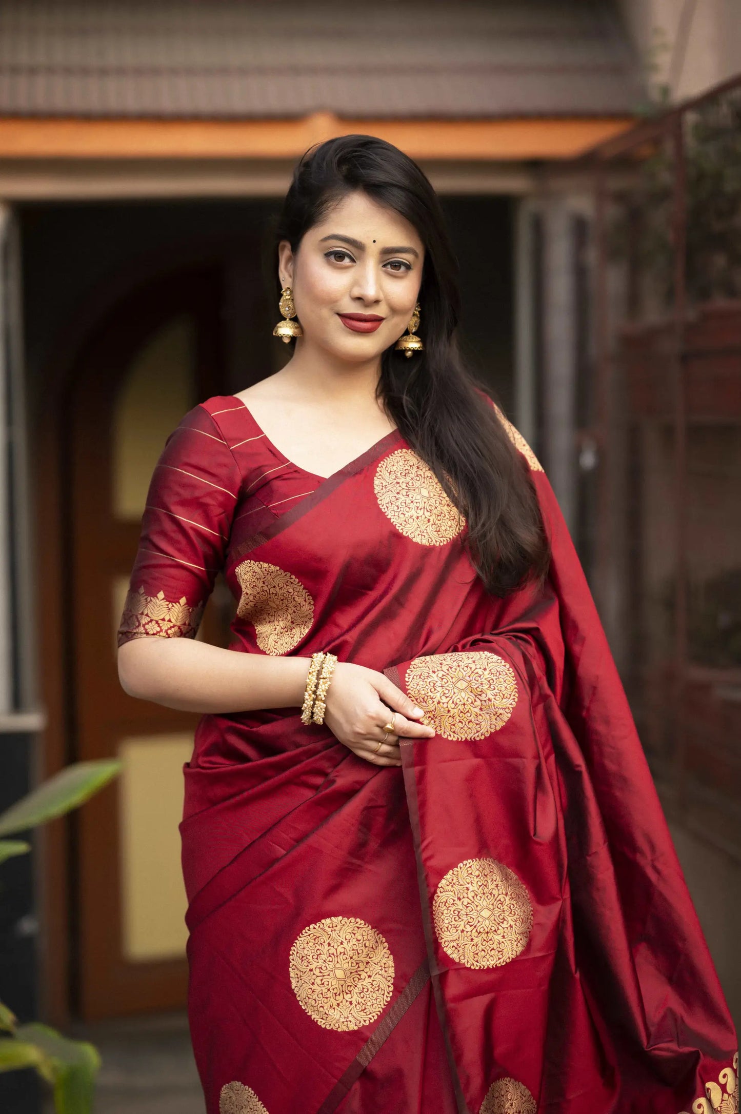 Soft-Poly-Silk-saree-with-stylish-prints-purnima1