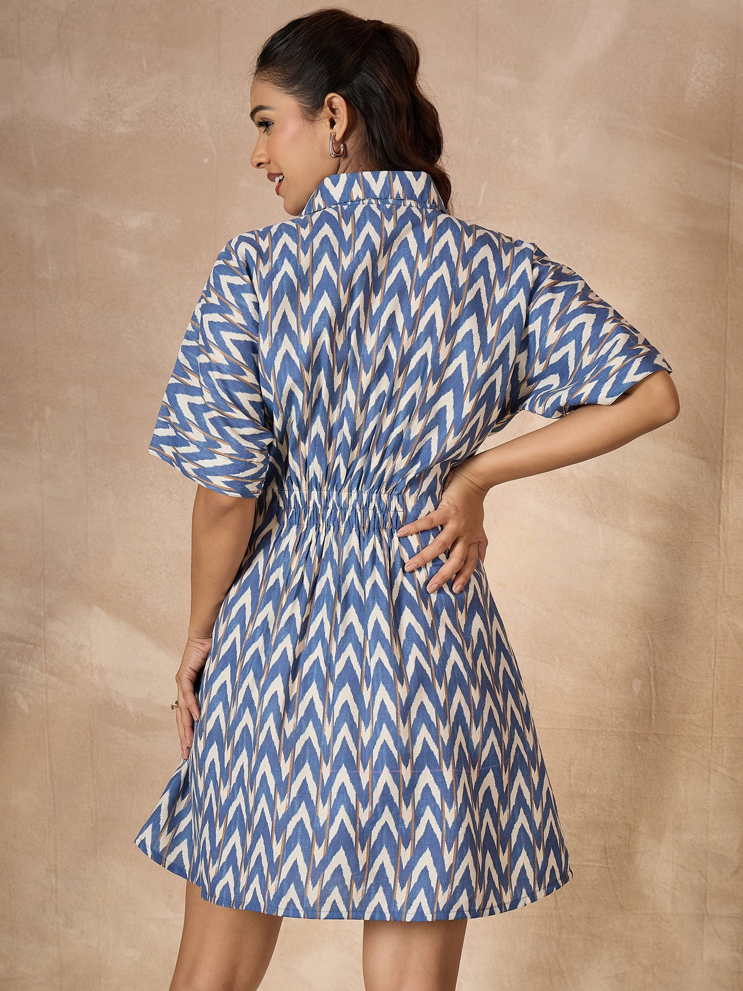 StyleStone Women's Polyester Blue Chevron Dress with Waist Fitting