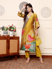 Women Olive Abstract Printed  Gota Lace Detailed Kurta With Solid Trouser.