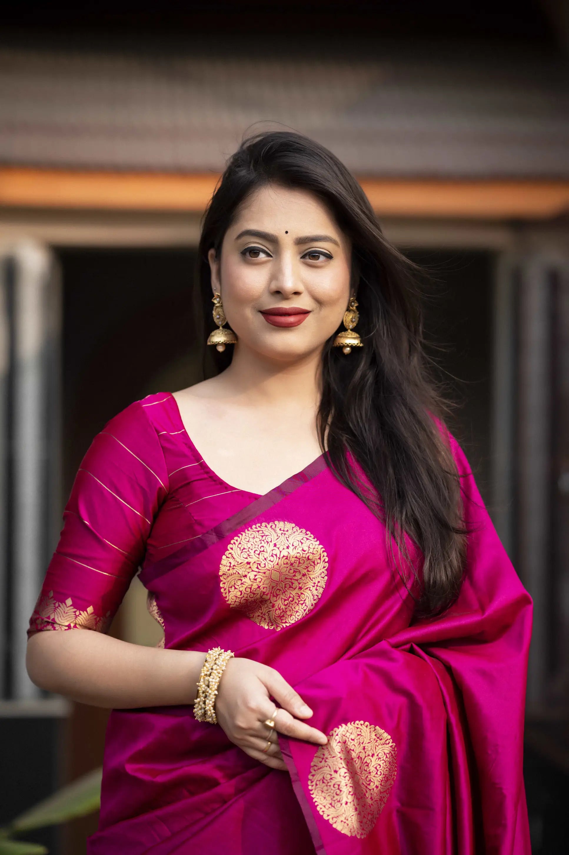 Soft-Poly-Silk-saree-with-stylish-prints-purnima1