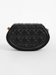 حقيبة كتف نسائية بتصميم The Quilted Curve - أسود داكن