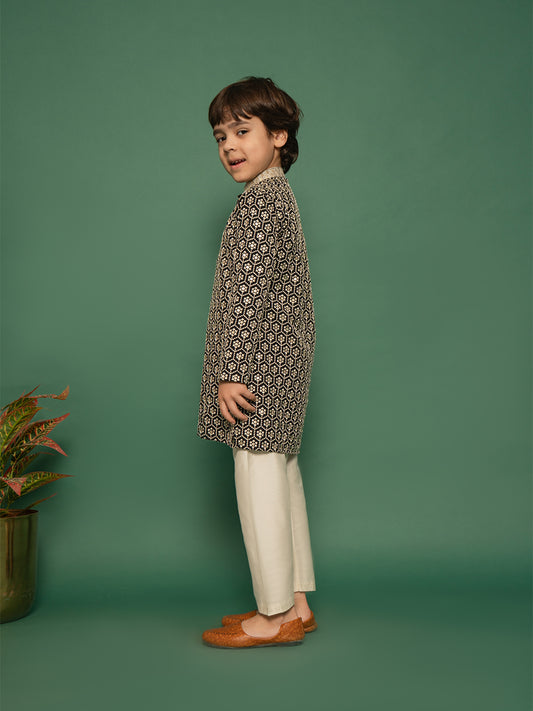 Boys' Black Kurta And Pyjama Set