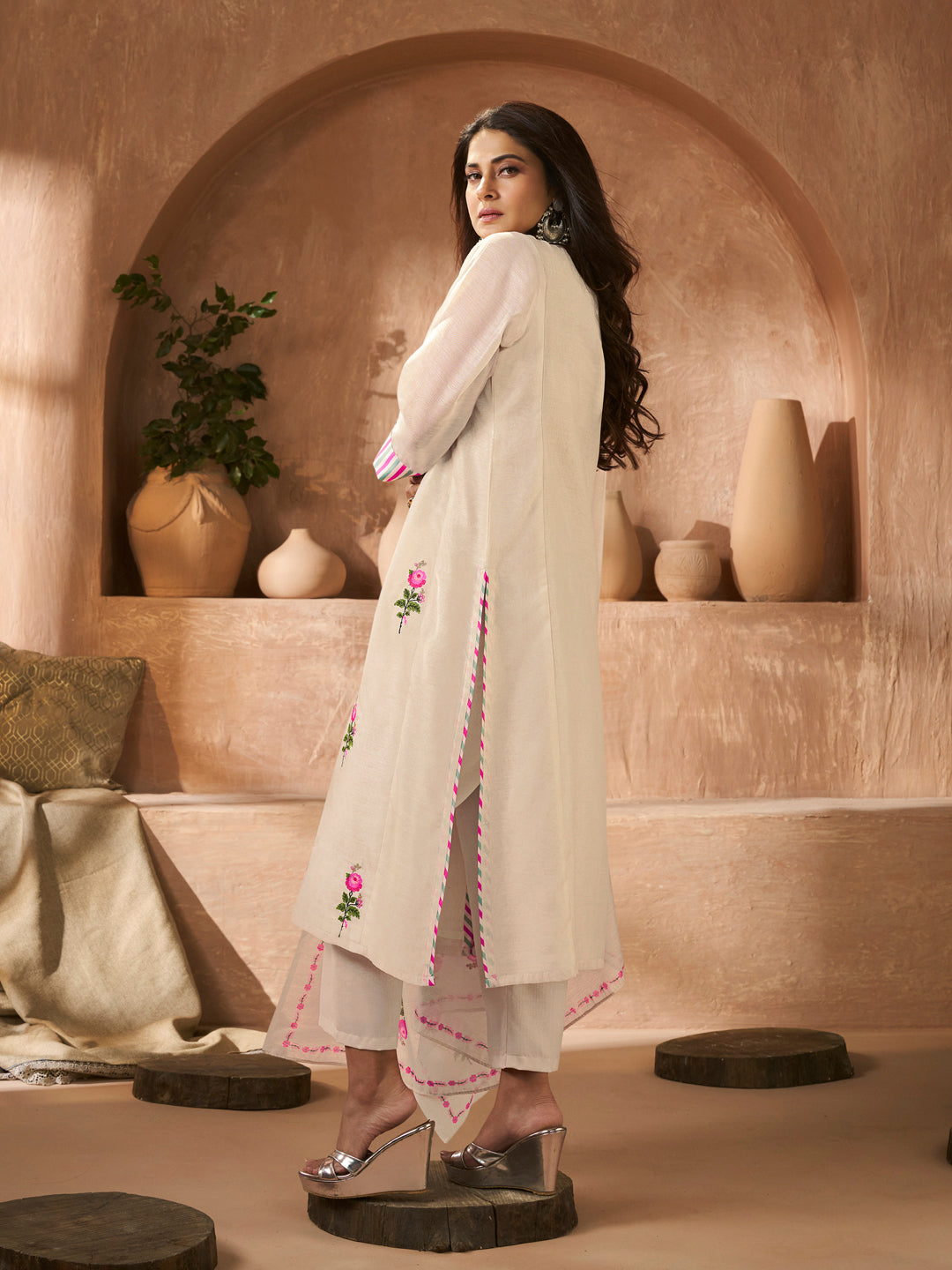 Off White Rose Embroidery Straight Kurta Set with Printed Dupatta